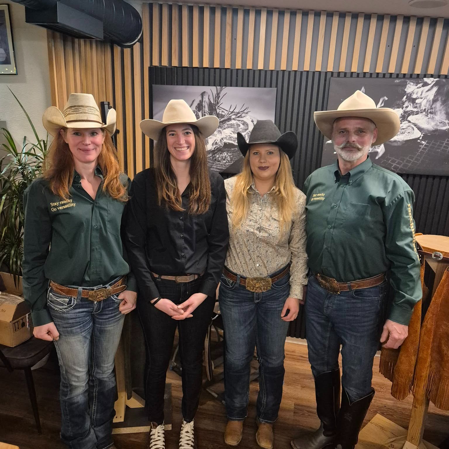 Remise des prix VRH Amateur pour Laura et Julie